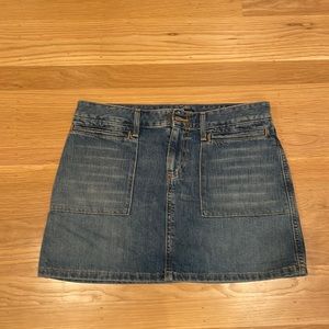 Vintage denim miniskirt, excellent condition, size 4